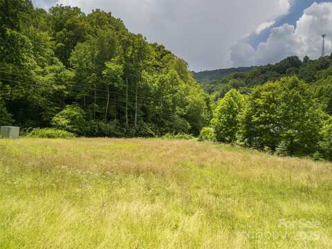 168 Smith Creek Road, Mars Hill, NC 28754
