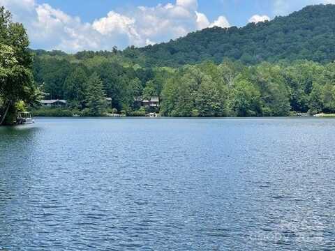 Uyasga Court unit: 30/L74, Brevard, NC 28712