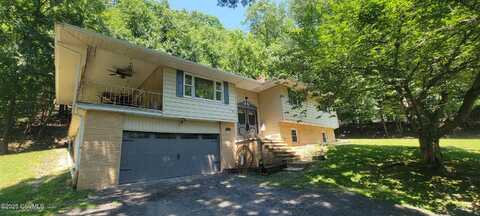 97 MAPLEWOOD Road, Berwick, PA 18603