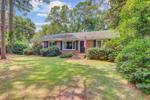 206 Country Club Boulevard, Summerville, SC 29483