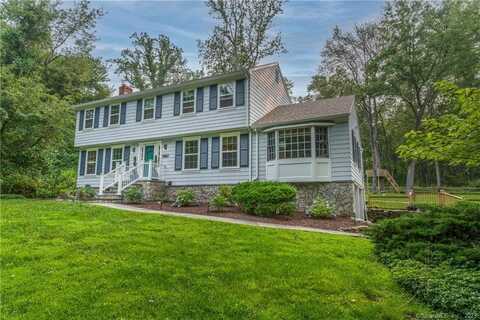 85 Thayer Drive, New Canaan, CT 06840