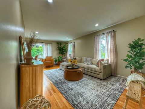 37 Gerry Street, Greenwich, CT 06830
