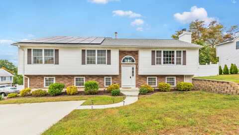 4 Wintergreen Lane, Naugatuck, CT 06770