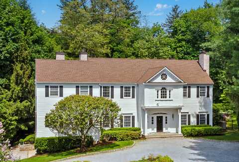34 Edgewood Drive, Greenwich, CT 06831