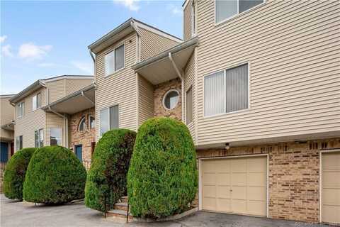 33 Pleasant Street, Stamford, CT 06901