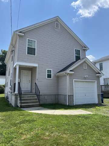 53 Suburban Avenue, Bridgeport, CT 06604