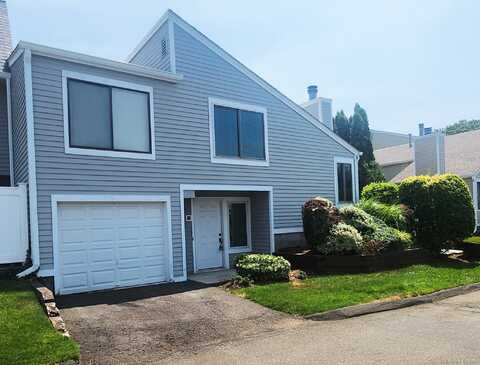 55 Peddlars Drive, Branford, CT 06405