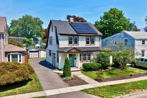 43 Judson Place, Milford, CT 06461