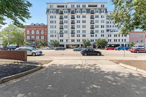 461 Bank Street, New London, CT 06320