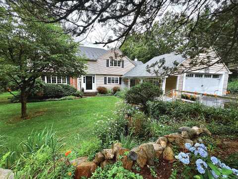 593 Northfield Road, Watertown, CT 06795