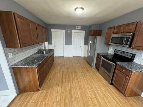 11 Columbia Street, Ansonia, CT 06401