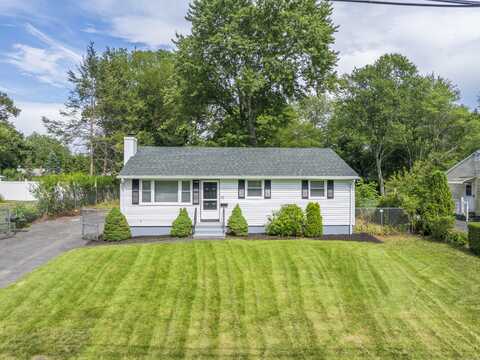 42 Greenwood Avenue, Bloomfield, CT 06002