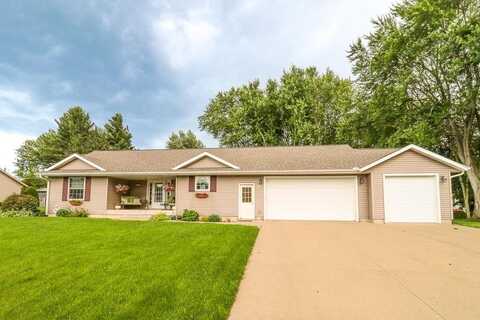 1610 E CLEVELAND STREET, Marshfield, WI 54449