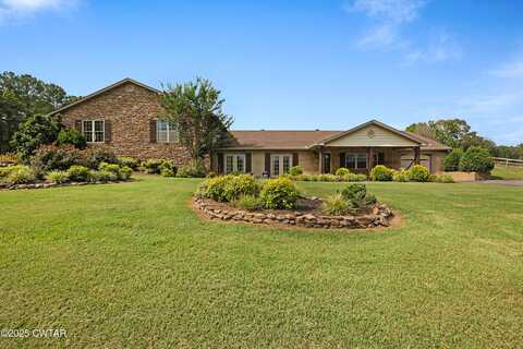 1882 Sand Ridge Bargerton Road, Lexington, TN 38351