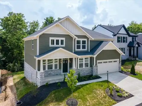2623 Golden Leaf Drive, Beavercreek, OH 45431