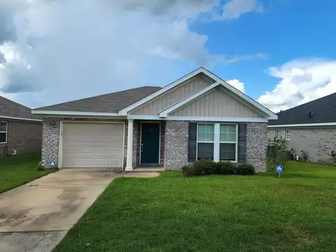 217 Londonberry, Dothan, AL 36303