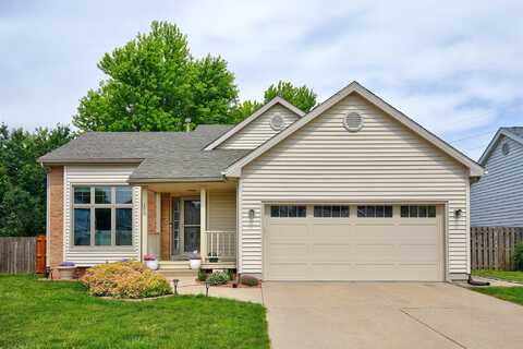103 S 49th Street, West Des Moines, IA 50265