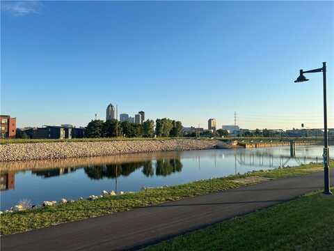 1800 SW 2ND Street, Des Moines, IA 50309