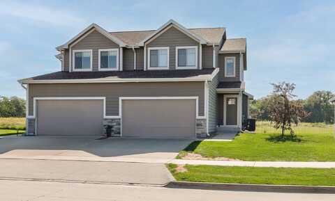 2017 NE Heritage Drive, Grimes, IA 50111