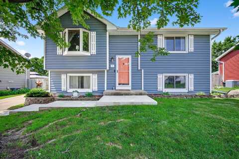1011 E 18th Street, Norwalk, IA 50211