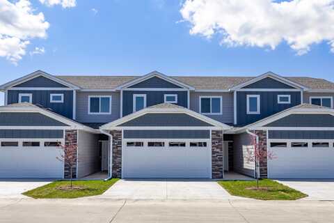 716 Campusside Place, Norwalk, IA 50211