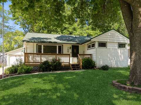 704 21st Street, West Des Moines, IA 50265