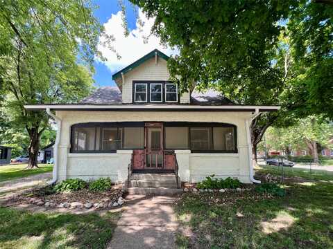 400 W Salem Avenue, Indianola, IA 50125
