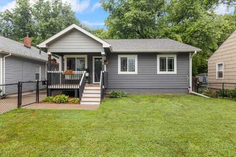 4034 6th Avenue, Des Moines, IA 50313
