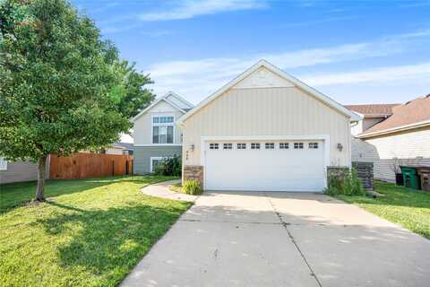 900 34th Street SW, Bondurant, IA 50035