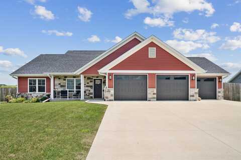 153 SE Mulberry, Cascade, IA 52033