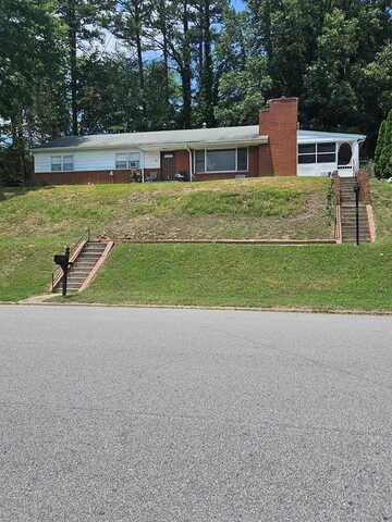 219 SOUTHLAND DR, Danville, VA 24541