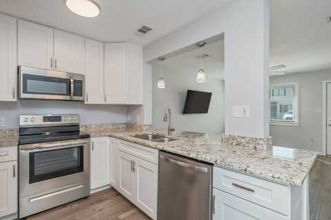 710 Legion Dr Drive, Destin, FL 32541