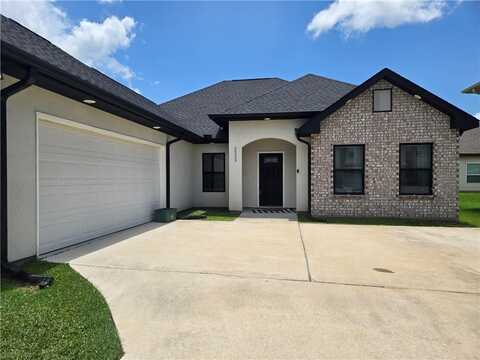 2323 N HARPER Drive, Harvey, LA 70058