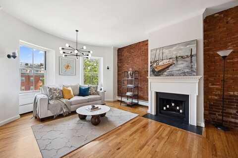 1 Worcester Square 4, Boston, MA 02118