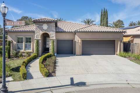 11751 Bella Vita Avenue N, Fresno, CA 93730