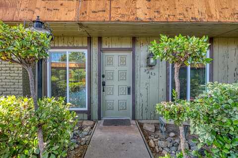 3683 Fruit Avenue N, Fresno, CA 93705