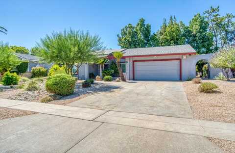 6597 Haslam Avenue N, Fresno, CA 93711
