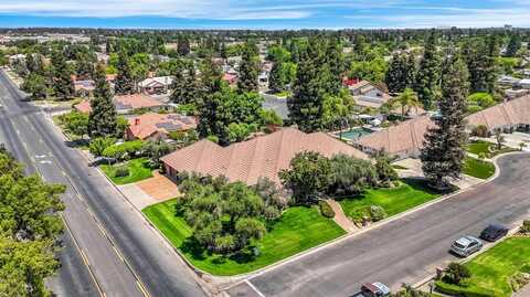 1917 Evergreen Place, Madera, CA 93637