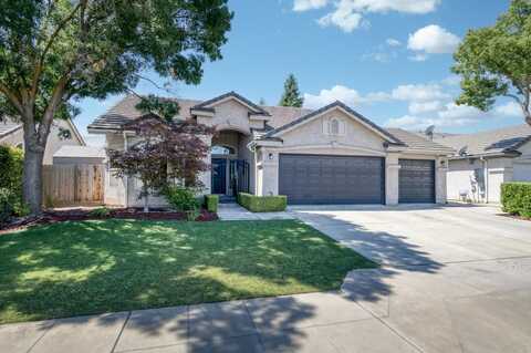 2925 El Paso Avenue E, Fresno, CA 93720