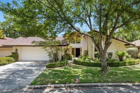 5630 El Adobe Drive N, Fresno, CA 93711