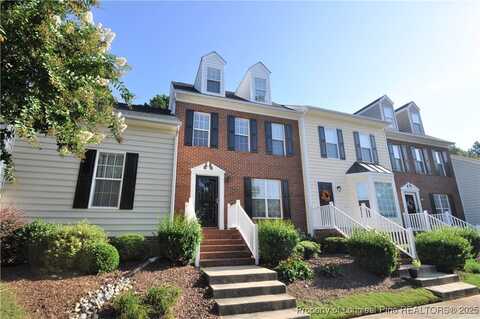 402 Knightsborough Way, Apex, NC 27502