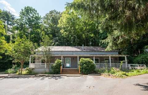 111 Heritage Hollow Drive, Franklin, NC 28734