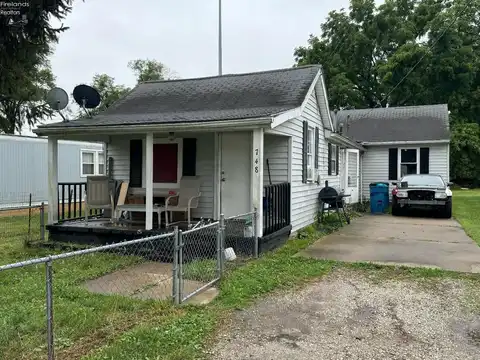 748 S Front Street, Fremont, OH 43420