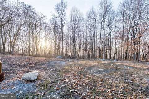 4835 SHIMERVILLE ROAD, EMMAUS, PA 18049