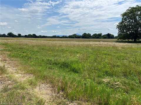 Tract 10 Highway 83, Howe, OK 74940
