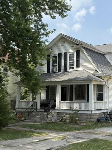 606 E Keyser Street, Garrett, IN 46738