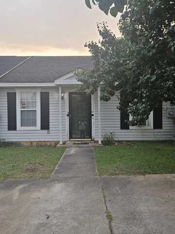 407 Woodhazel Way, Hephzibah, GA 30815