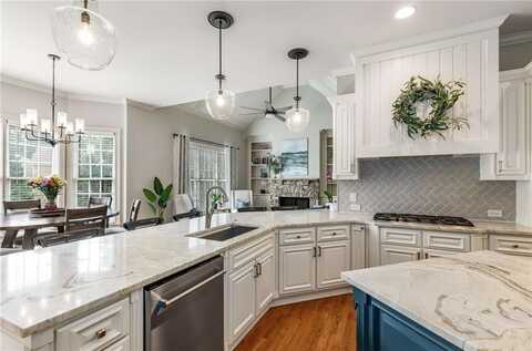 5173 Brendlynn Drive, Suwanee, GA 30024