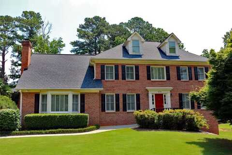 914 Newcastle Drive, Lilburn, GA 30047