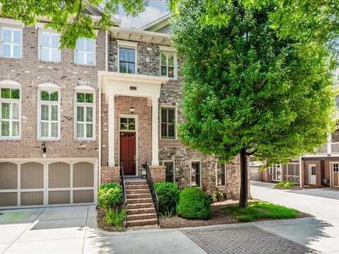 1105 Charles Towne Square, Sandy Springs, GA 30328